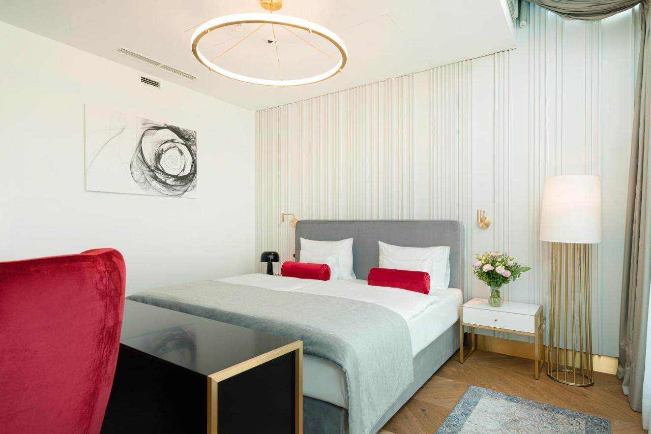 Hotel Ferreus Modern Art Deco Krakow Exterior photo
